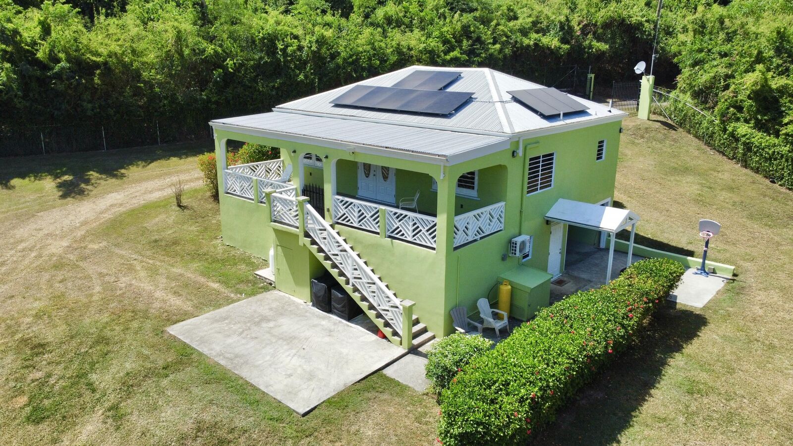 Property Photo: 24 Orange Grove We VI 00840
