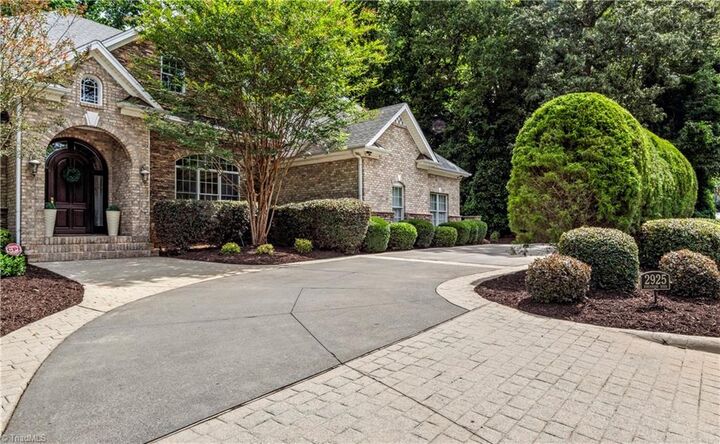 Property Photo:  2925 Robinhood Road  NC 27106 