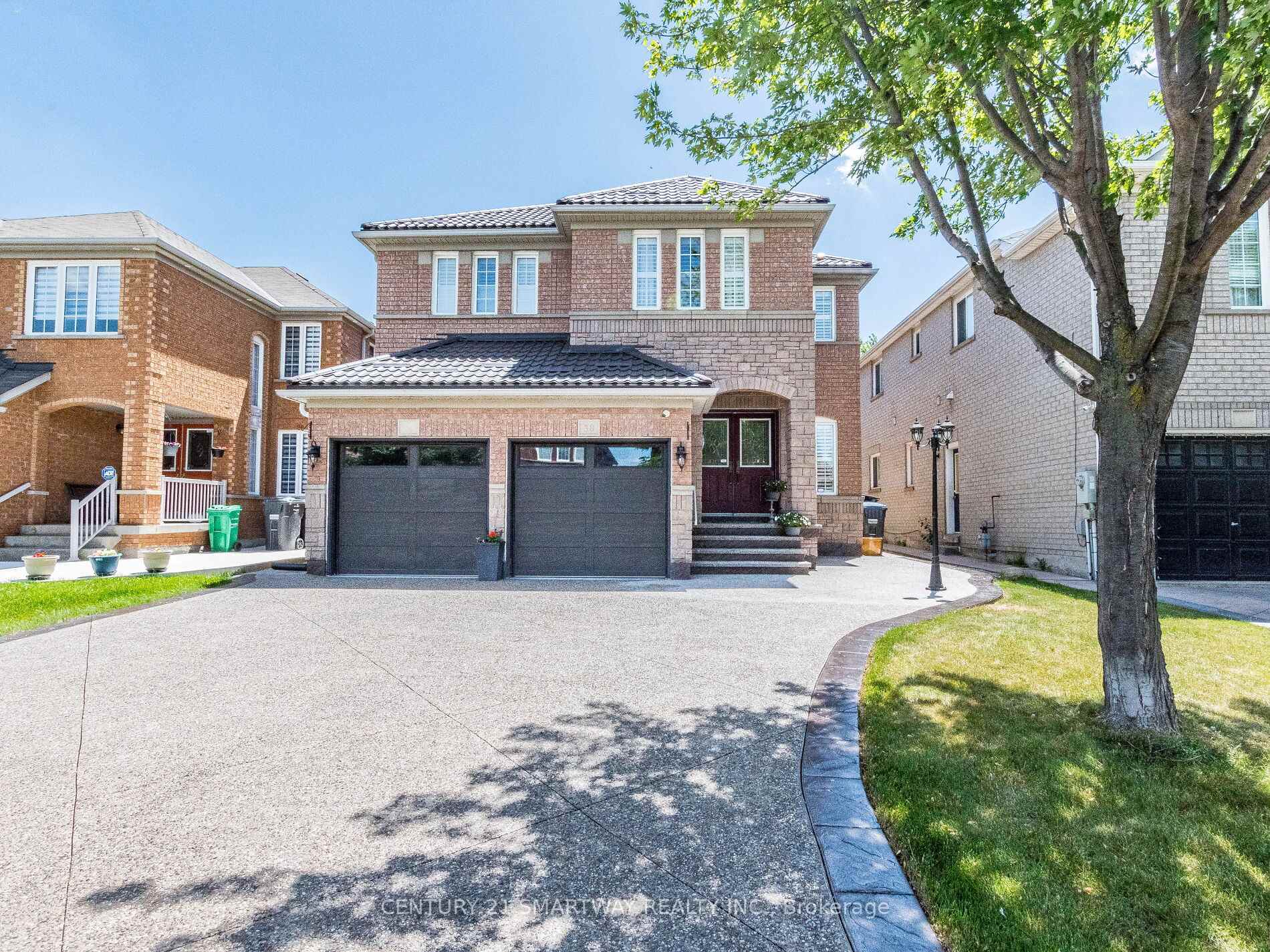 Photo de la propriété:  38 Bottlebrush Drive  ON L6R 2Z5 