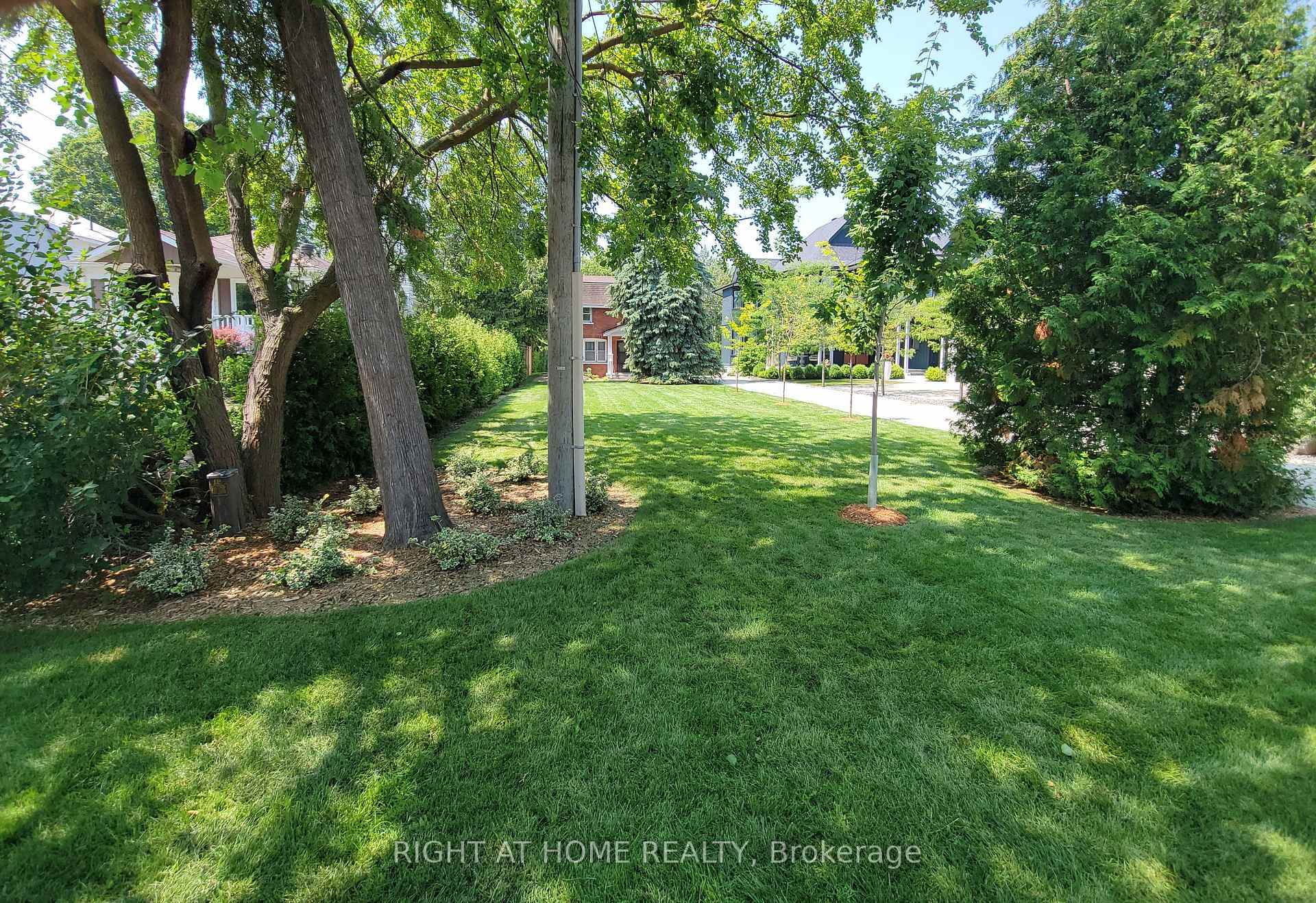 Property Photo: 29 Niagara Street S ON L9W 3X1