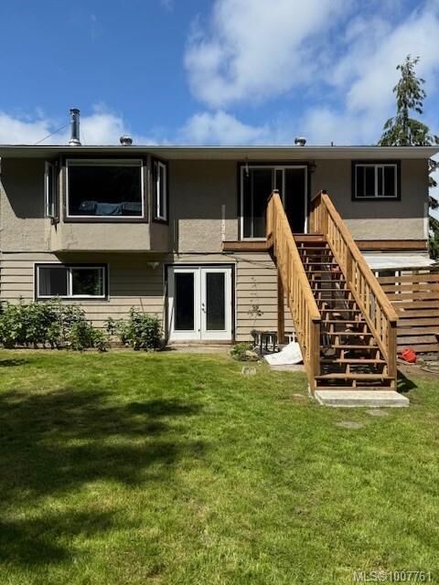 Property Photo: 9415 Carnarvon Rd BC V0N 2P0
