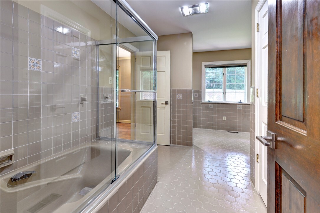 Property Photo: 115 Holcomb Drive VA 23185