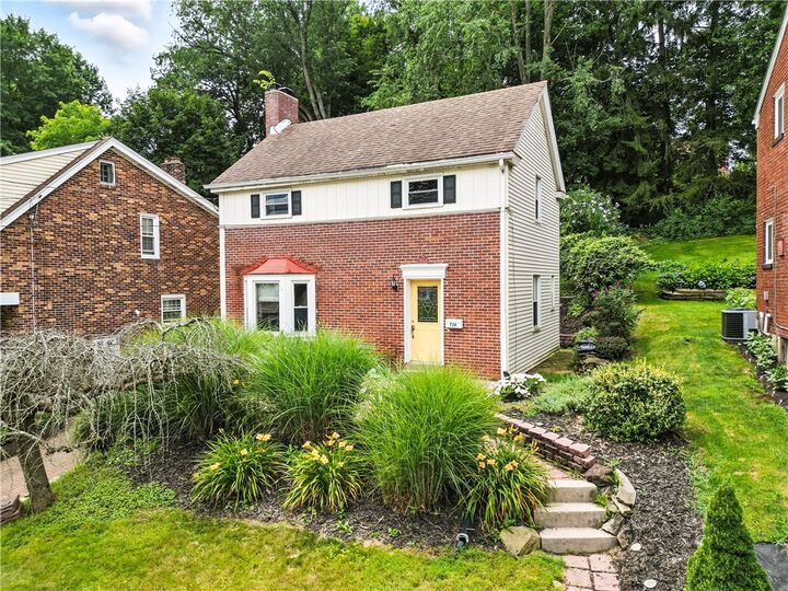 Property Photo: 724 Center Ave PA 15202