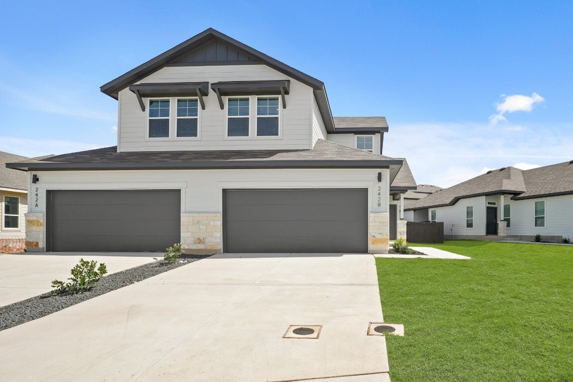 Property Photo: 242 Schrader Drive B TX 78610