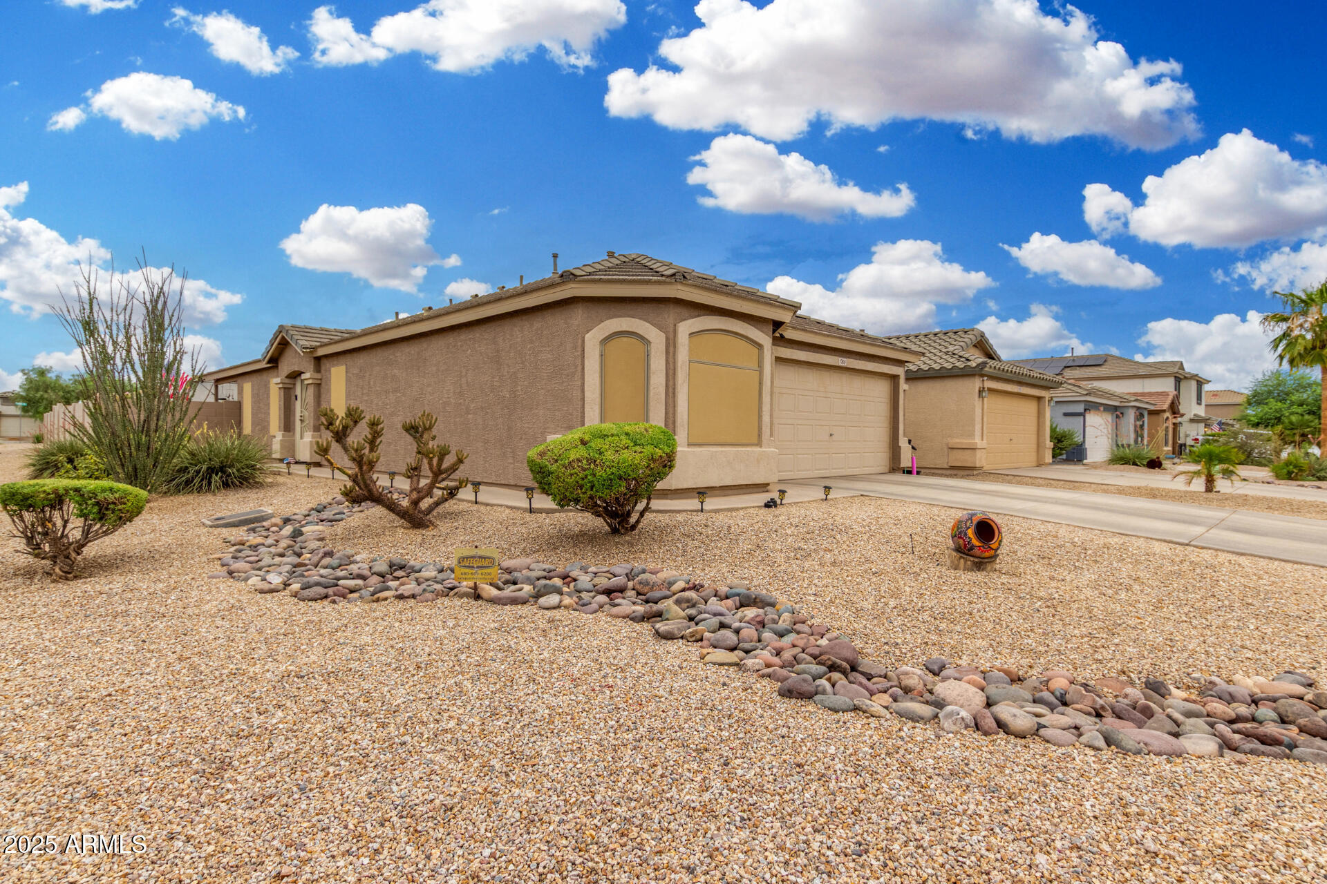 Property Photo:  1769 E Jacob Street  AZ 85140 