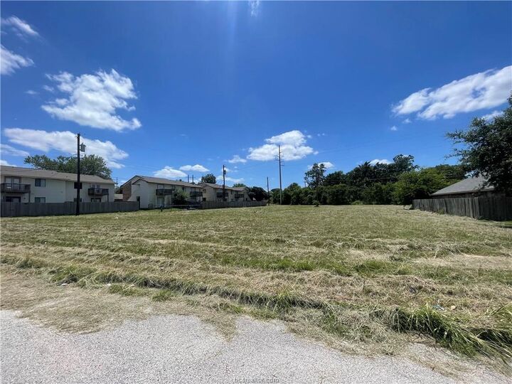 3605 Mohawk St  Bryan TX 77802-2219 photo