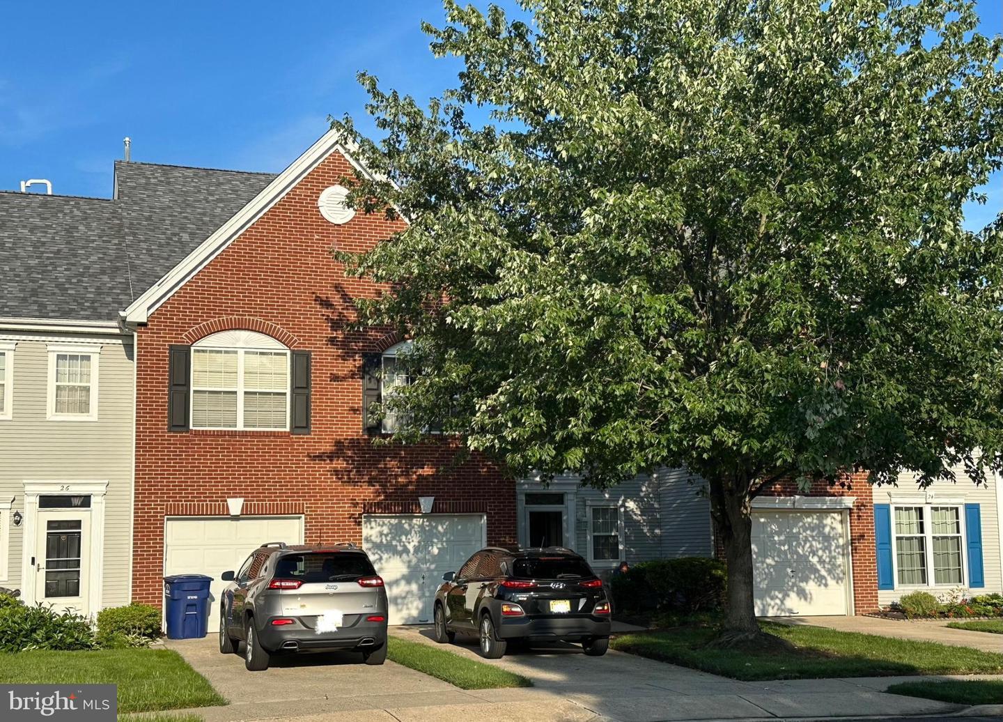 Property Photo: 25 William Penn Circle NJ 08055