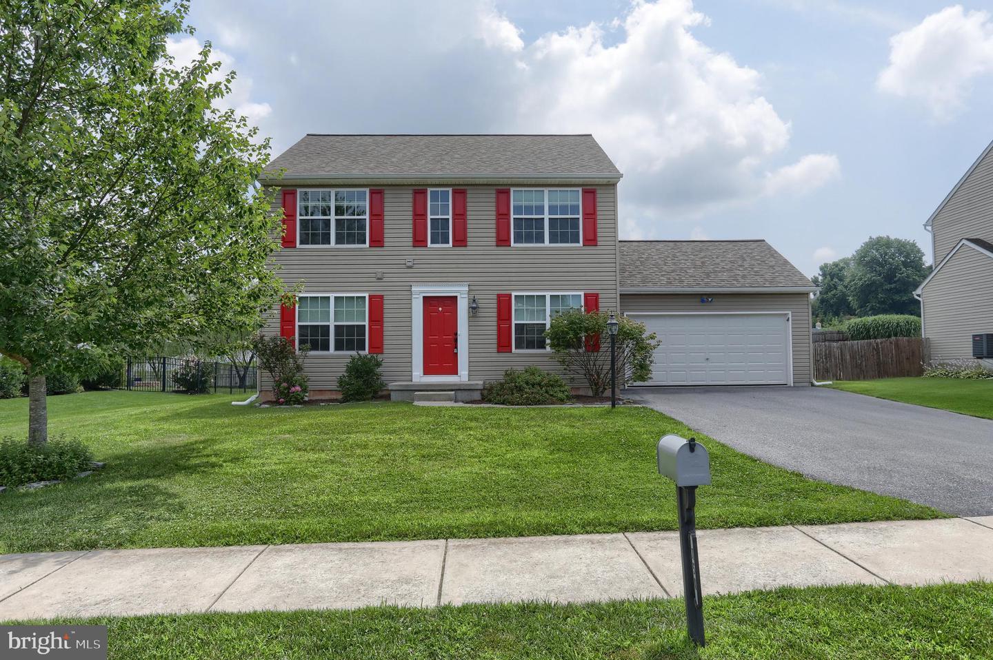 150 Woodlawn Avenue  Palmyra PA 17078 photo
