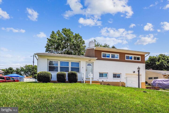 Property Photo:  1007 Marksworth Road  MD 21228 