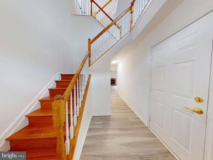 Property Photo: 45485 Baggett Terrace VA 20166
