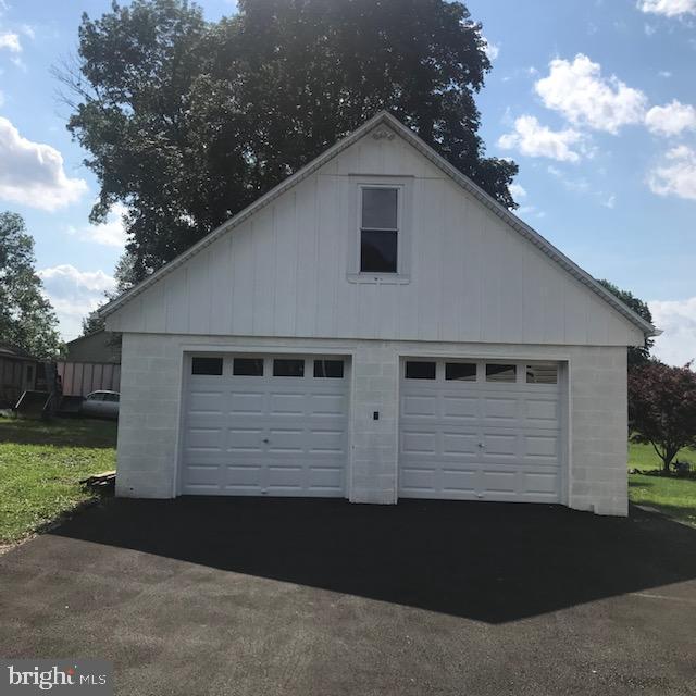Property Photo: 218 N Railroad Street PA 17036