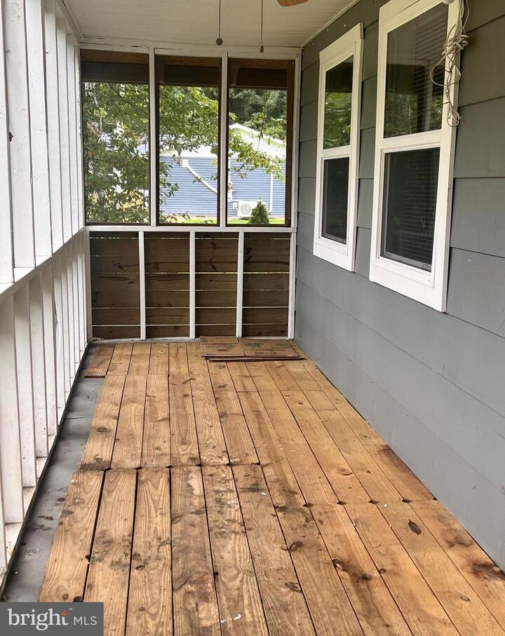 Property Photo: 250 Wildwood Road VA 22443