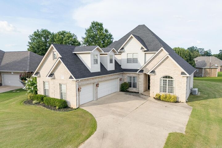Property Photo: 4312 Lochmoor Circle AR 72405-8098