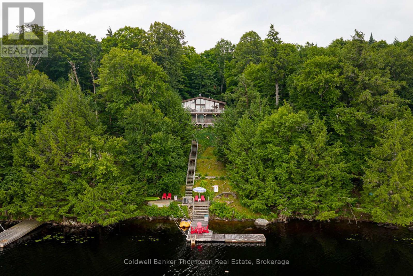 Property Photo: 310 North Drive ON P1H 2J2