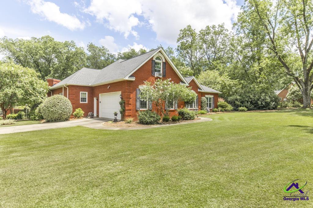 Property Photo: 136 Old Perry Road GA 31005