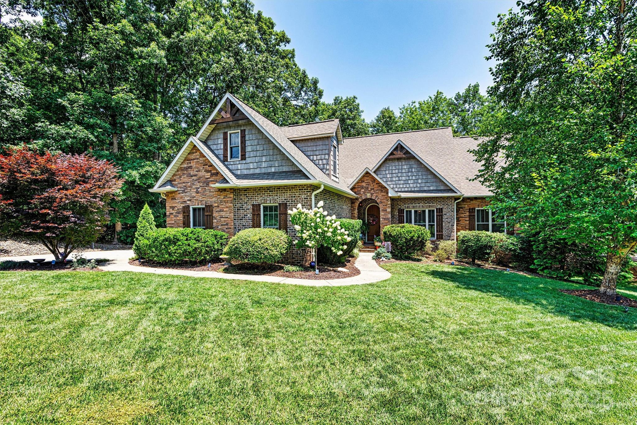 Property Photo: 6212 Hayden Drive NC 28601