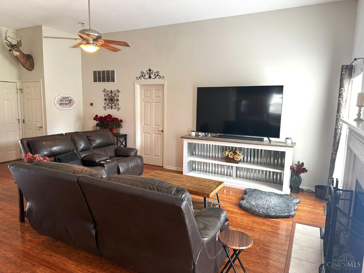 Property Photo: 191 Lakeview Drive OH 45005