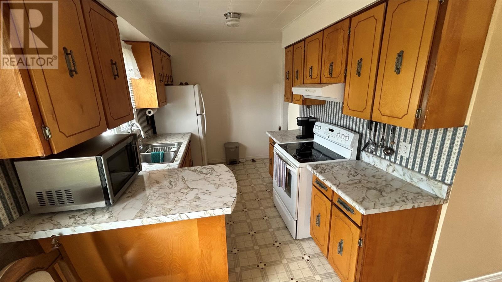 Property Photo:  31 Beach Street  NL A2N 1X6 