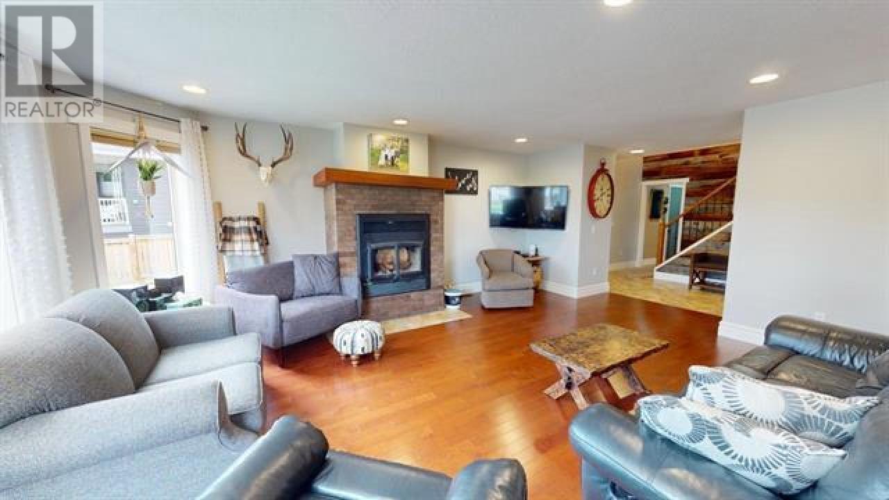 Photo de la propriété: 11716 88 Street BC V1J 0H8