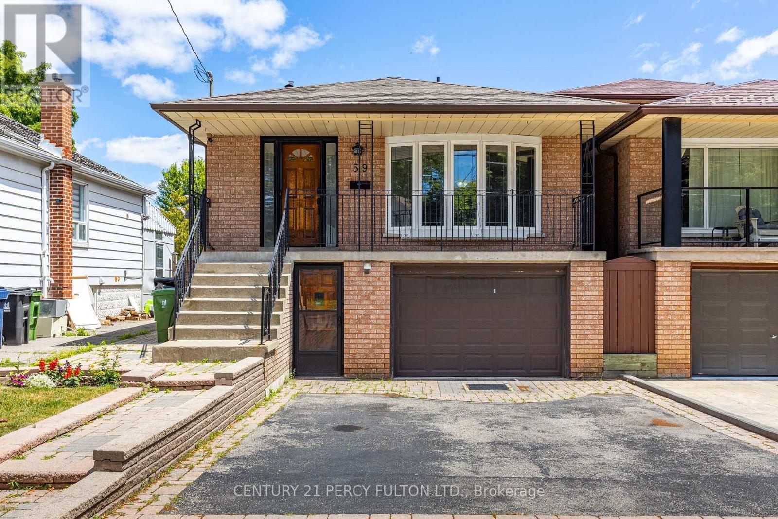 Property Photo:  59 Vanbrugh Avenue  ON M1N 3T1 
