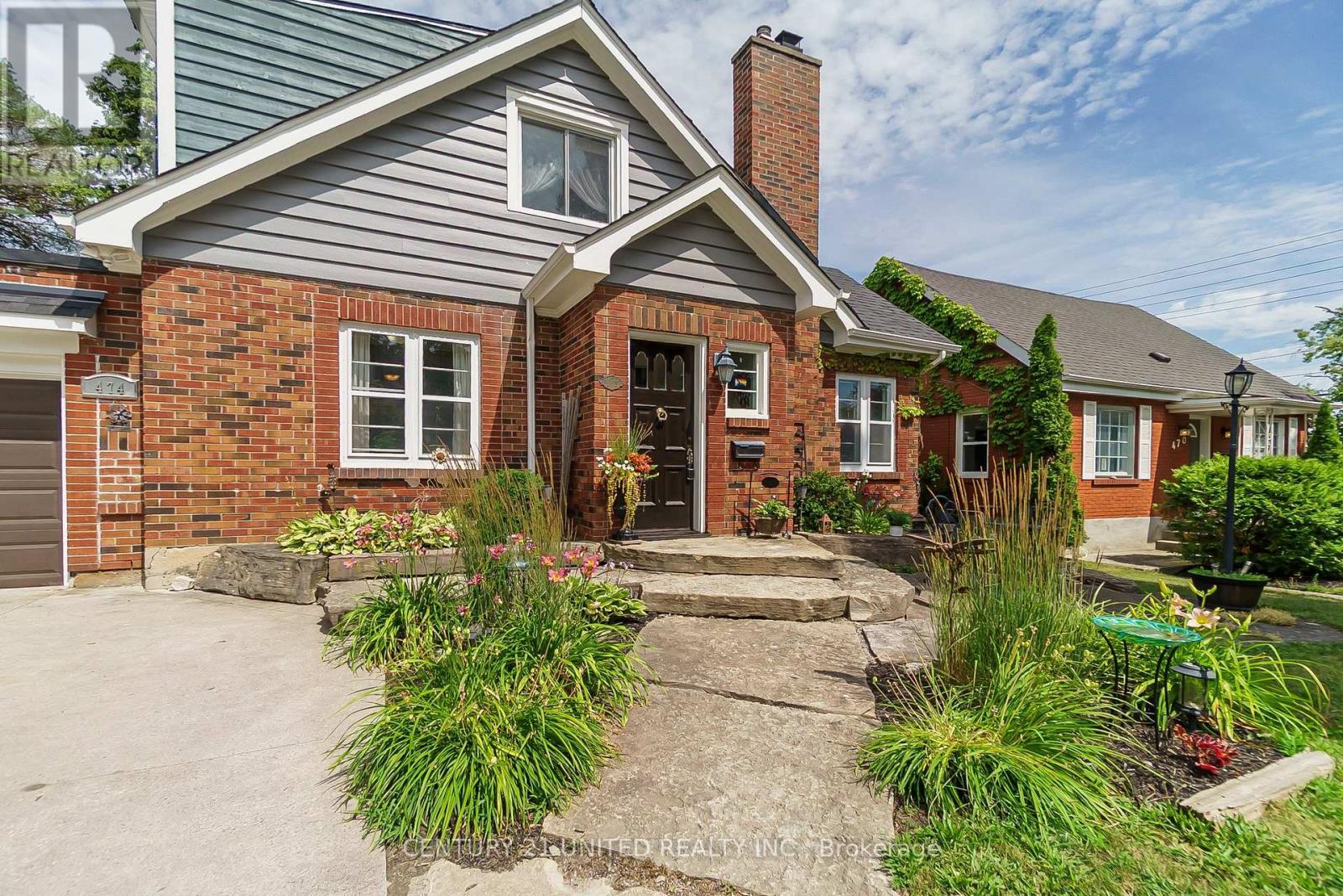 Photo de la propriété: 474 Albertus Avenue ON K9J 6A2
