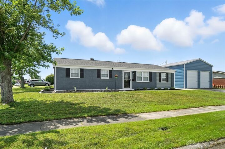 Property Photo: 218 Woodfield Drive OH 45309