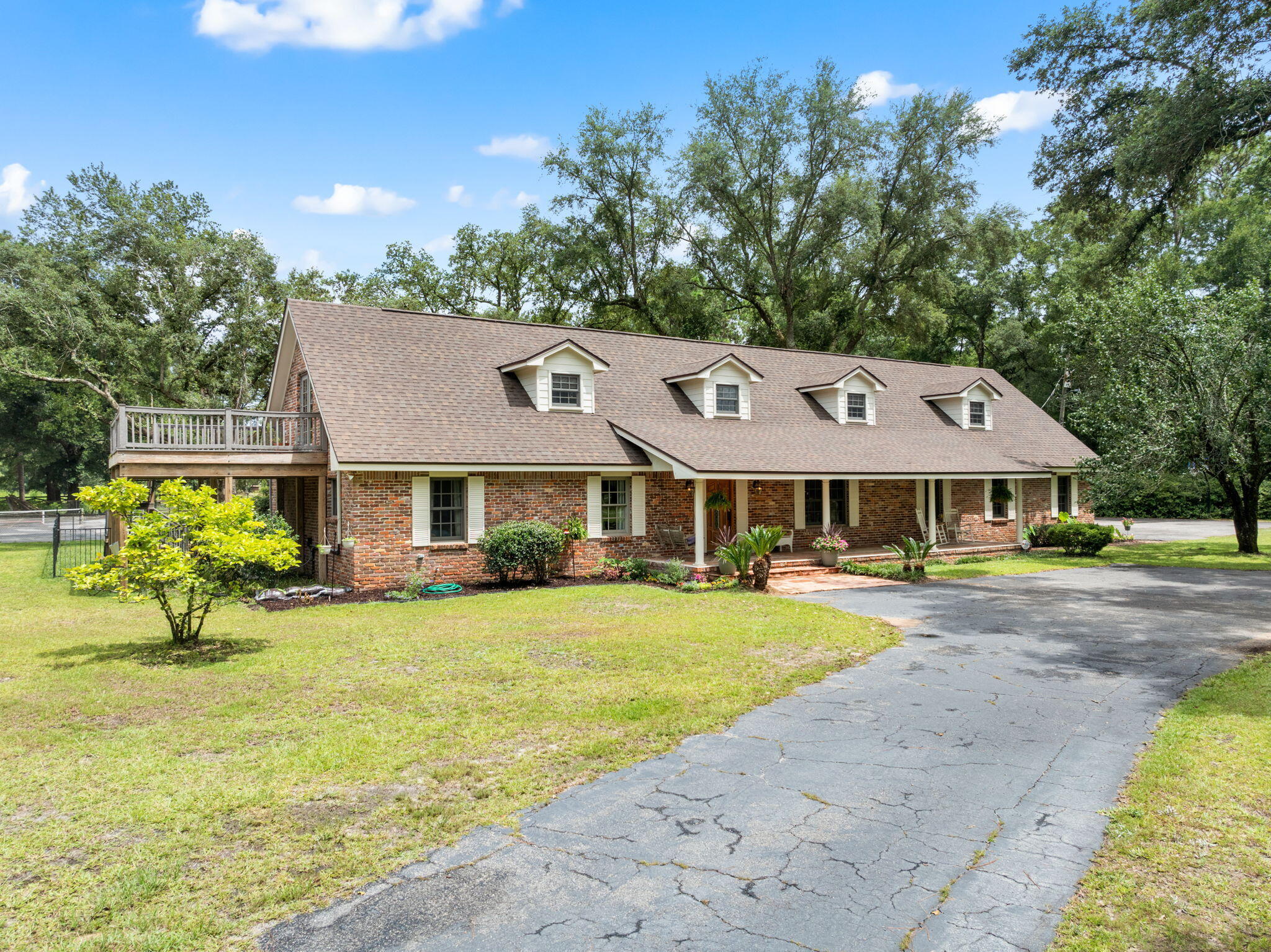 Property Photo: 5750 Windham Road FL 32570