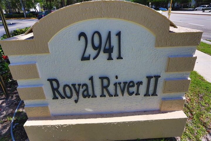 Property Photo: 2941 Riverside Dr 102 FL 33065