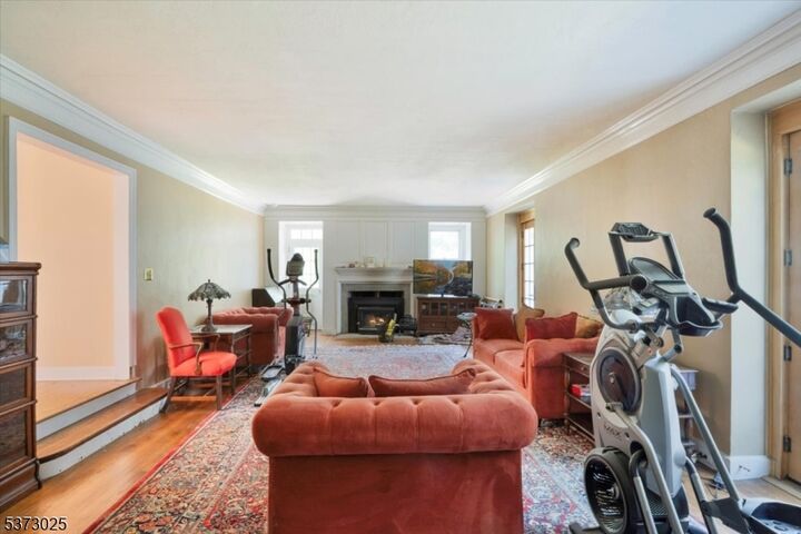 Property Photo: 389 Green Rd NJ 07871