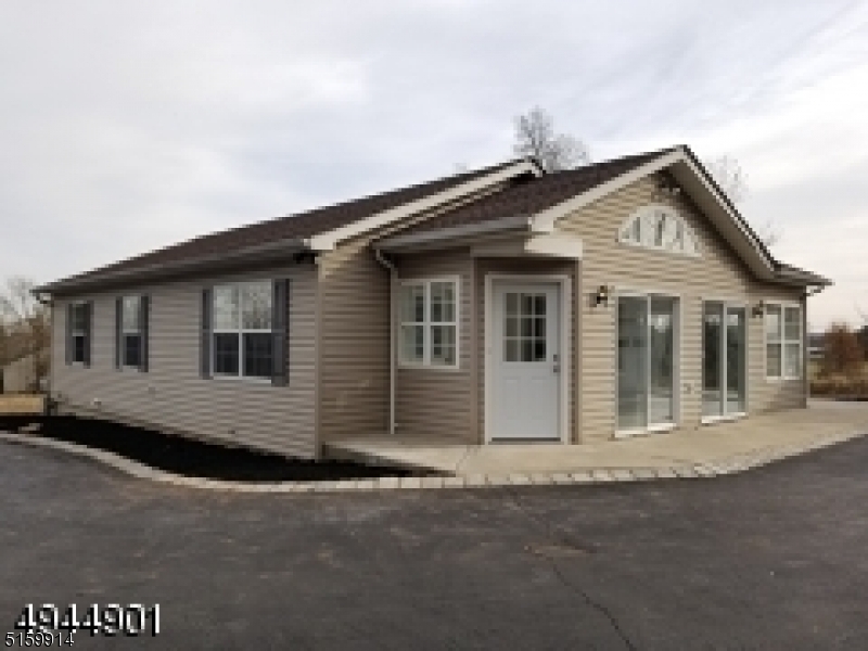 Property Photo: 107 Everitts Rd NJ 08551