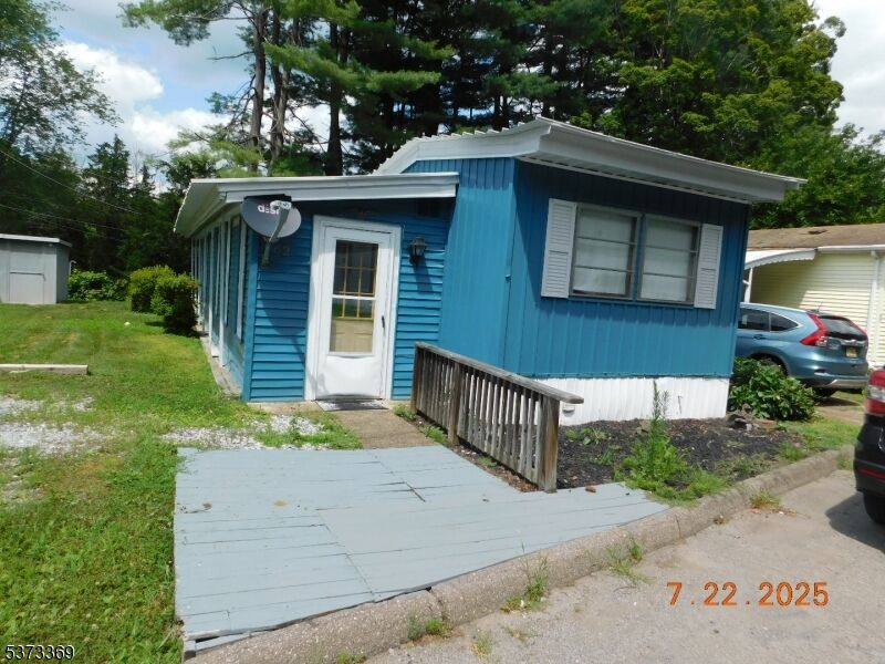 Property Photo:  62 Back St  NJ 07863 
