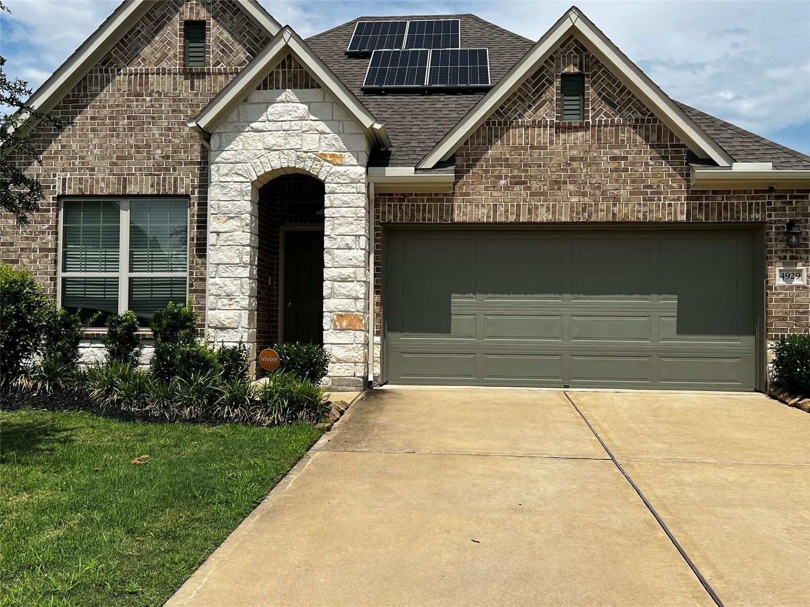 Property Photo:  4929 Blackburn Lane  TX 77583 