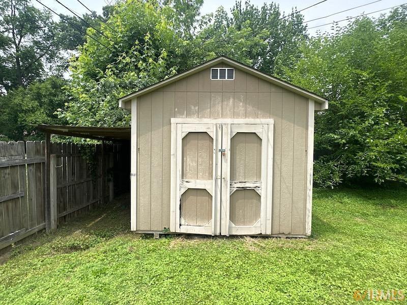 Property Photo: 1025 S Burkhardt Road IN 47715