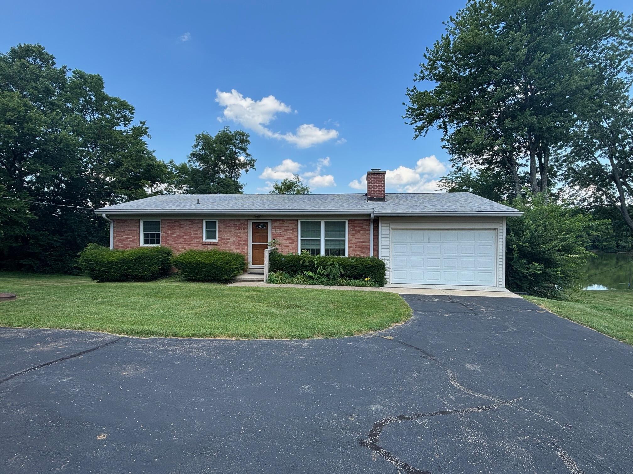 Property Photo: 812 Bass Lane KY 40065