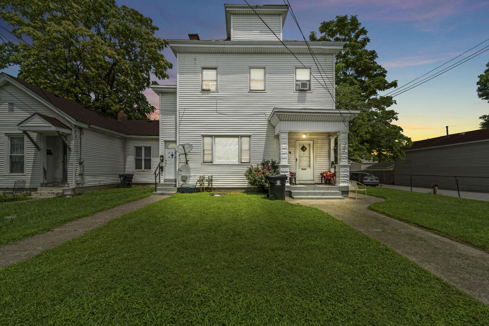Property Photo: 3123 Bank Street KY 40212