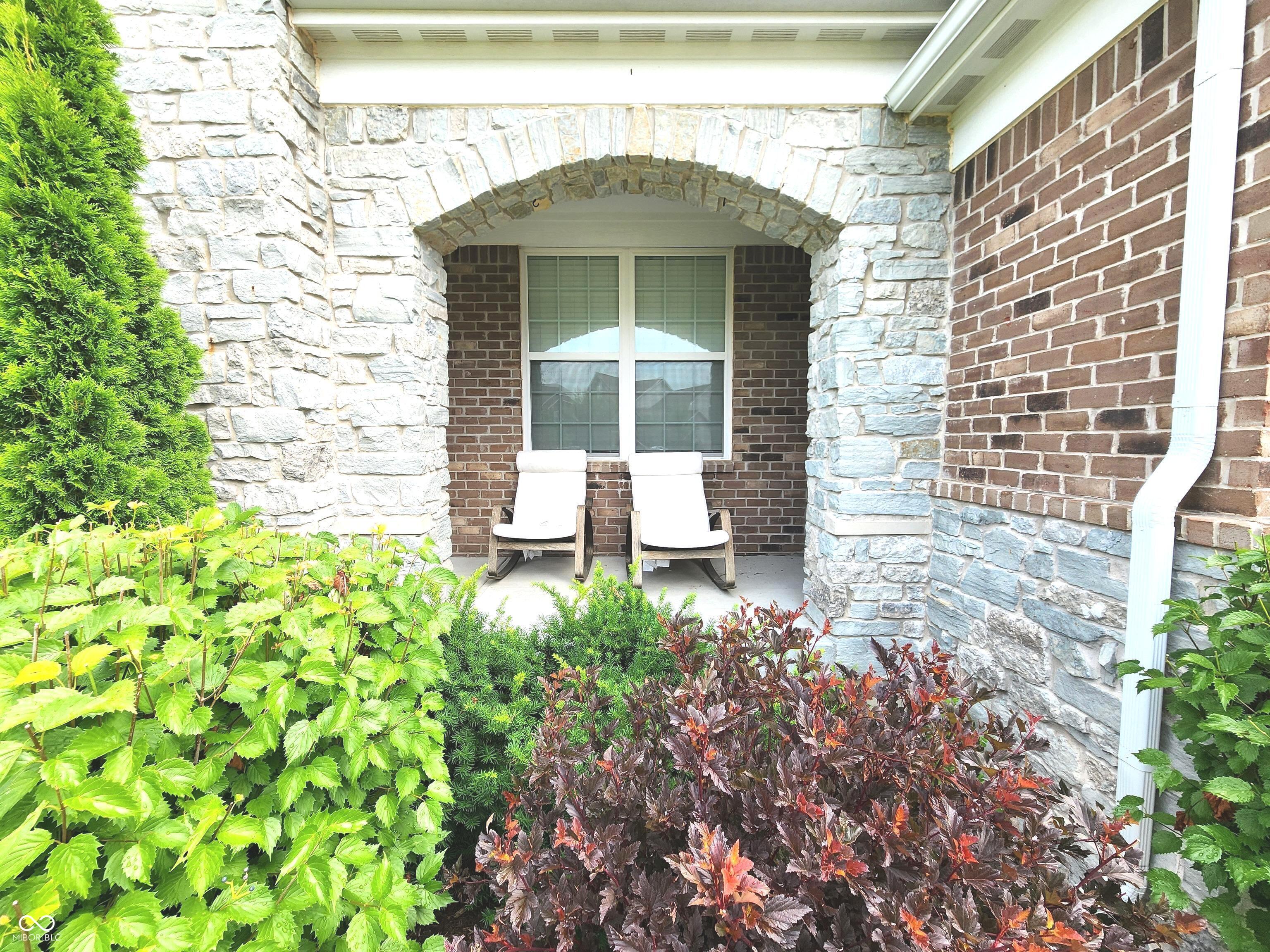 Property Photo: 5622 Pecan Court IN 46062