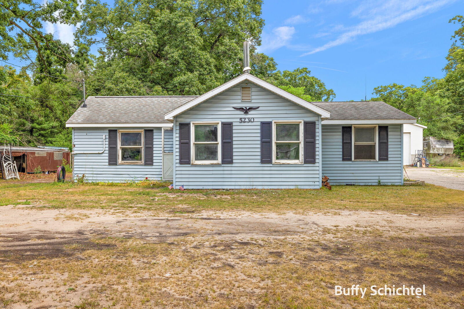 Property Photo: 5230 E Apple Avenue MI 49442