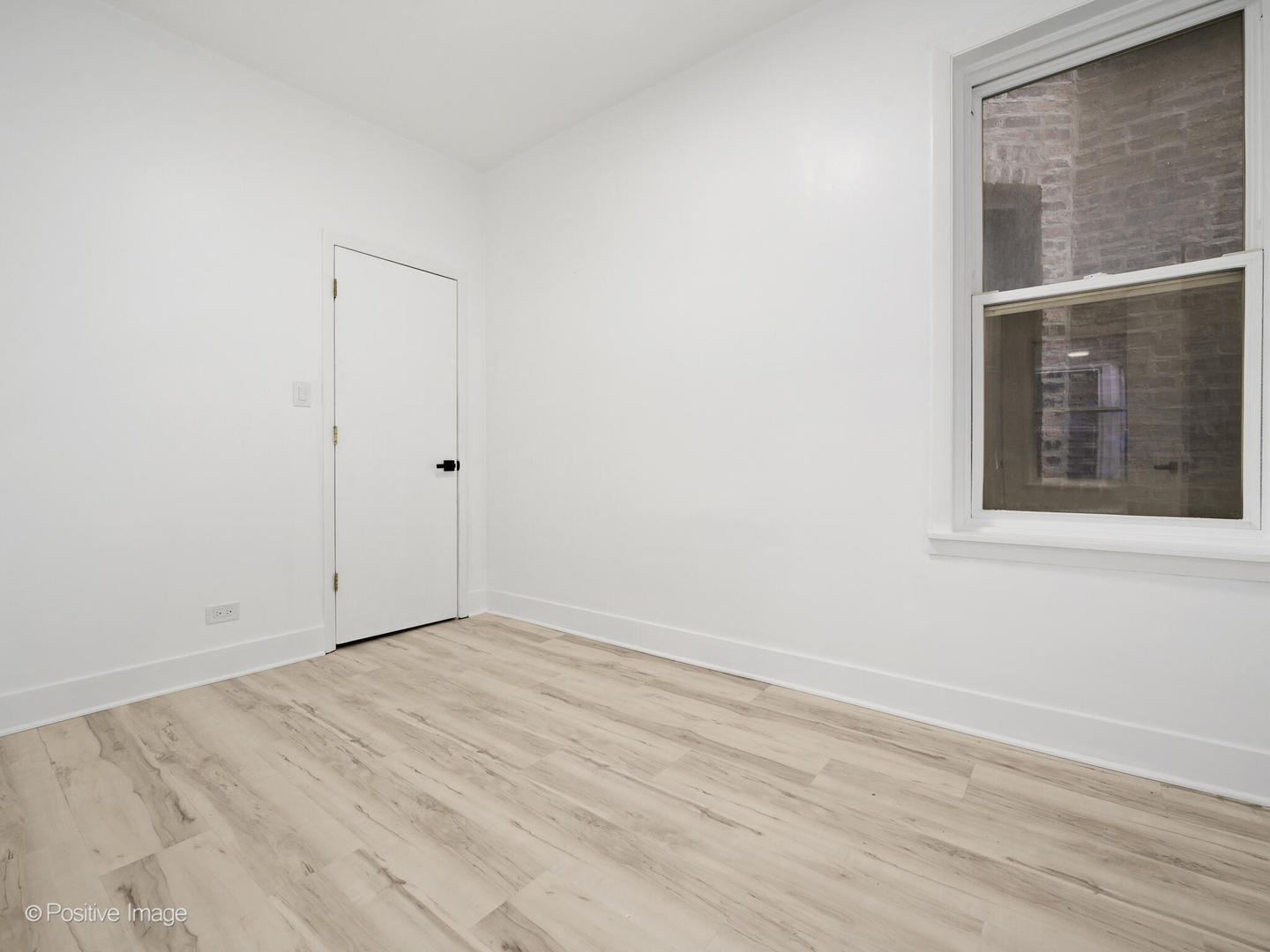 Property Photo: 4439 W Van Buren Street IL 60624