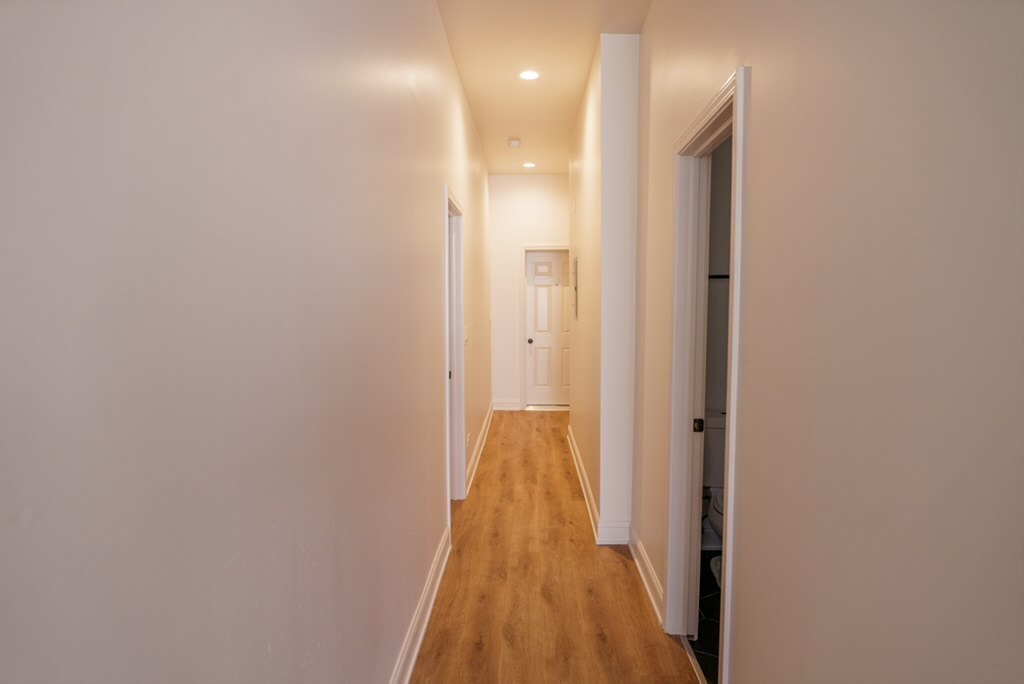 Property Photo: 6613 S Vernon Avenue IL 60637