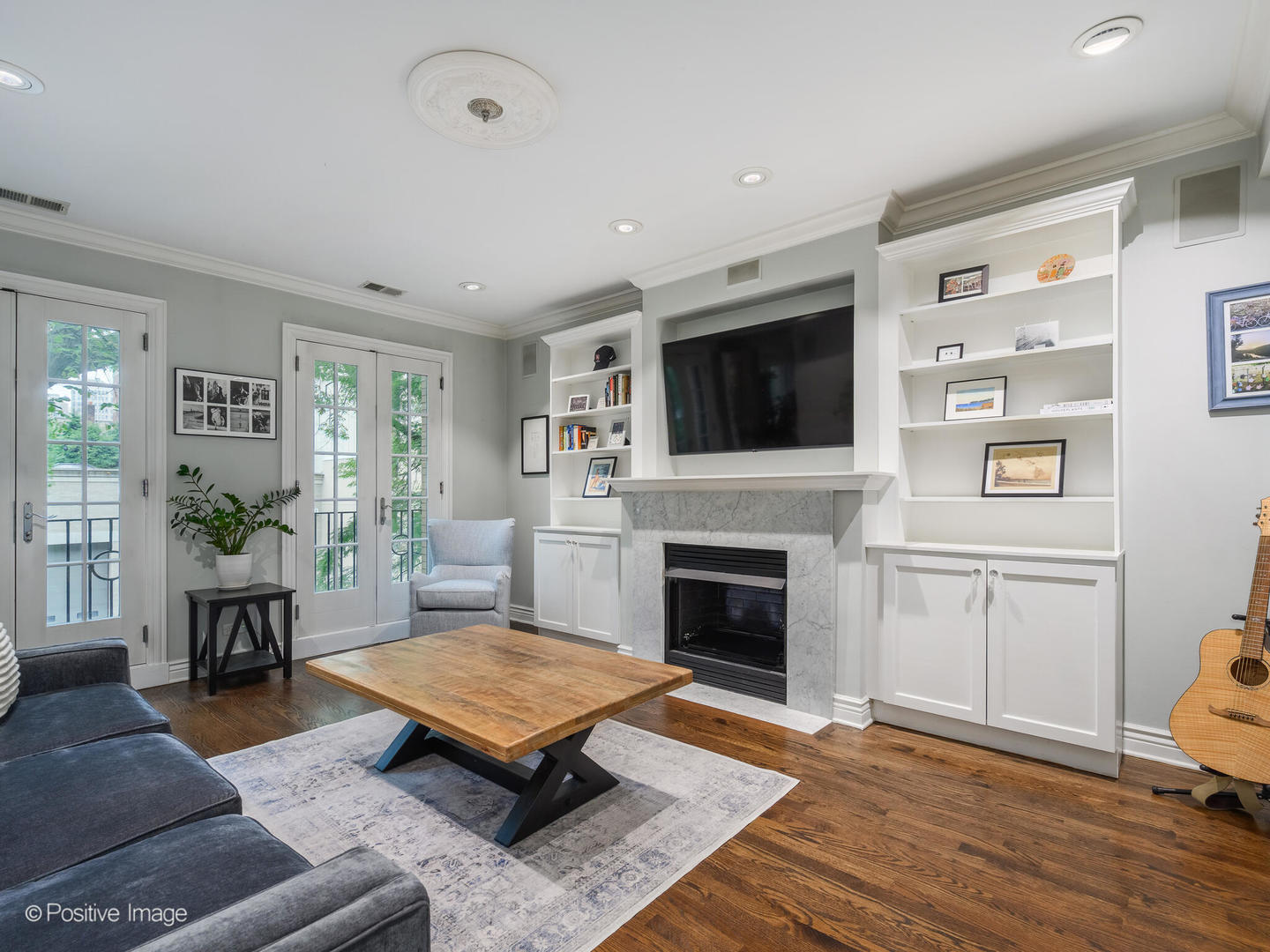 Property Photo:  460 W Deming Place 2E  IL 60614 