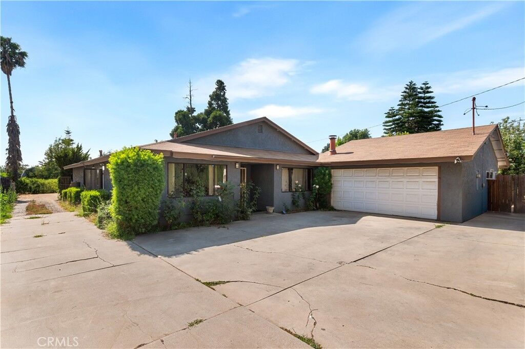 Property Photo:  4421 N Sunflower Avenue  CA 91724 