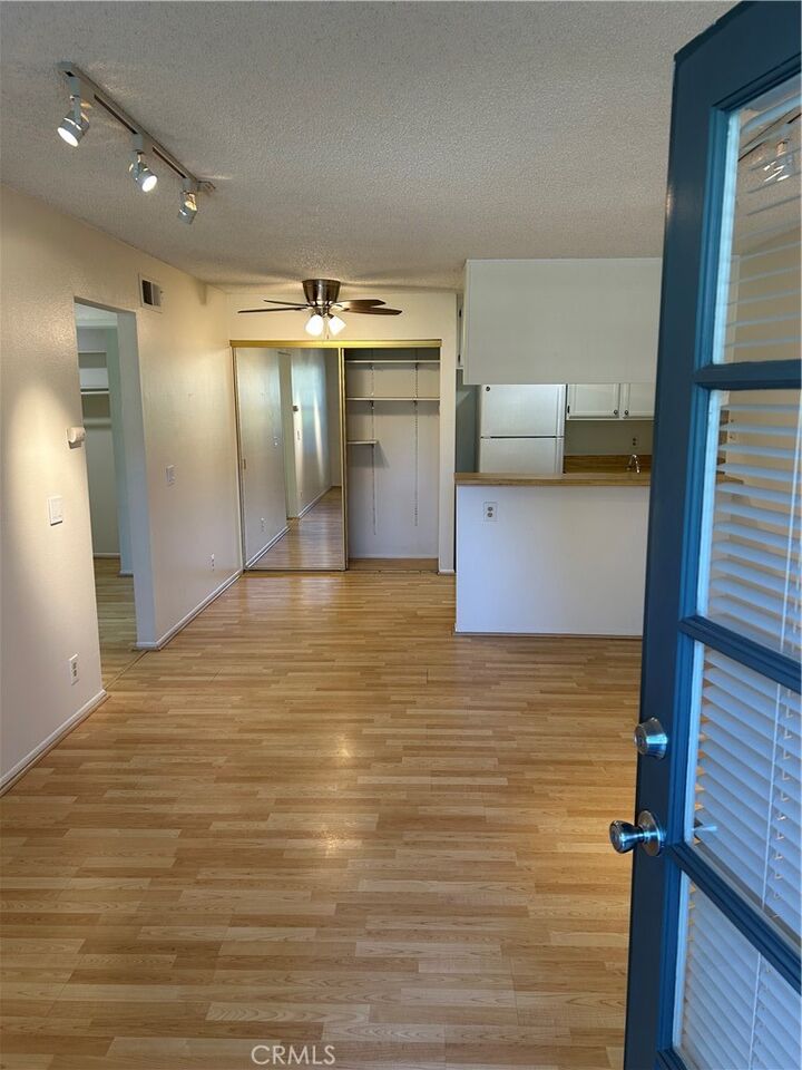 Property Photo:  18232 Parkview Lane 103  CA 92648