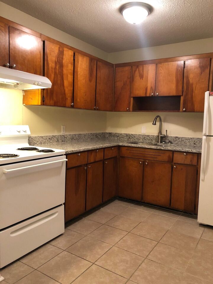 Property Photo:  441 Harding Pl A15  TN 37211