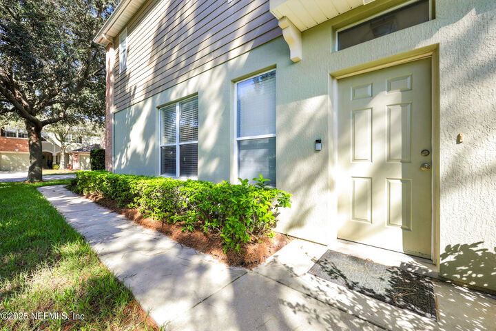Property Photo:  7469 Red Crane Lane  FL 32256 