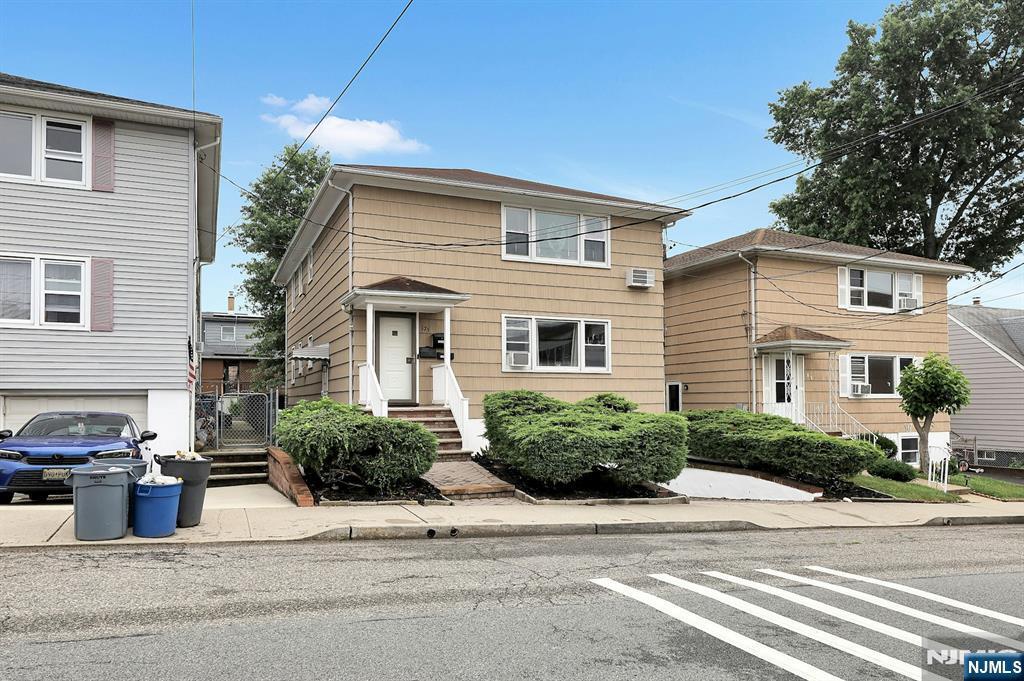 Property Photo:  175 Biltmore Street  NJ 07031 