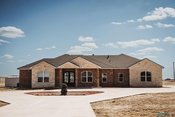 1017 Tall Grass Lane  Clovis NM 88101 photo
