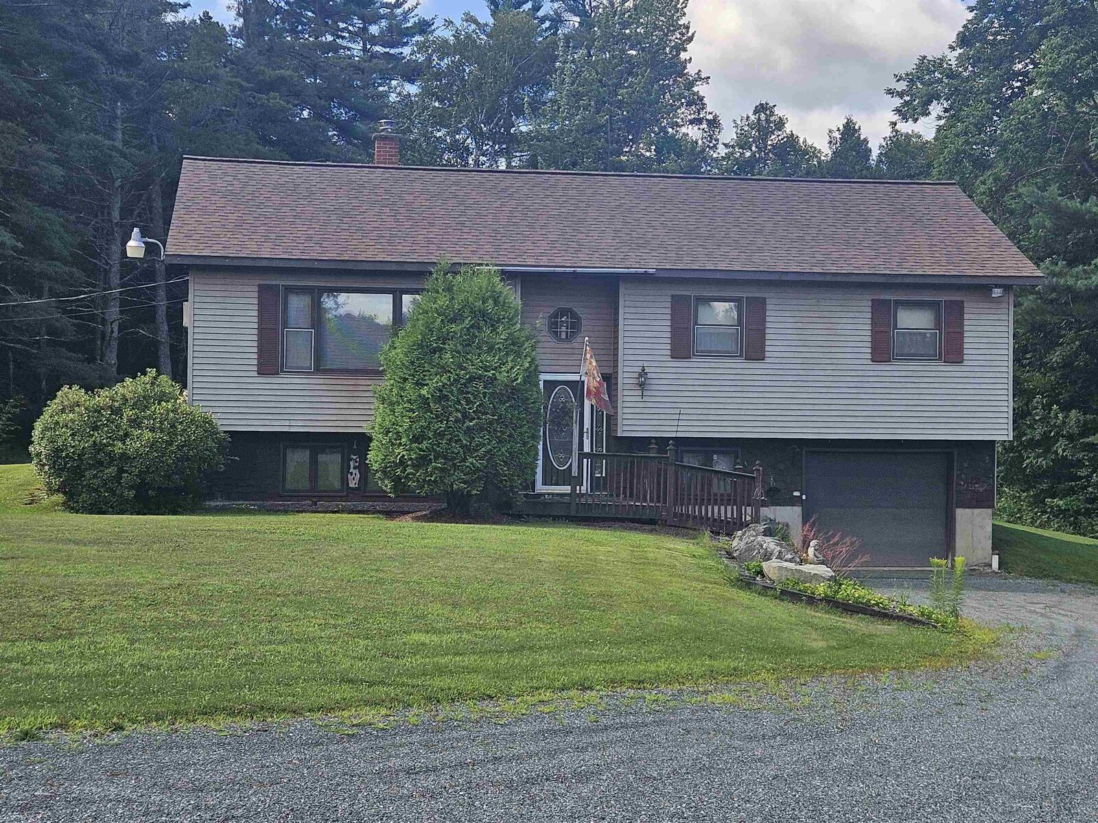 Property Photo:  525 North Littleton Road  NH 03561 
