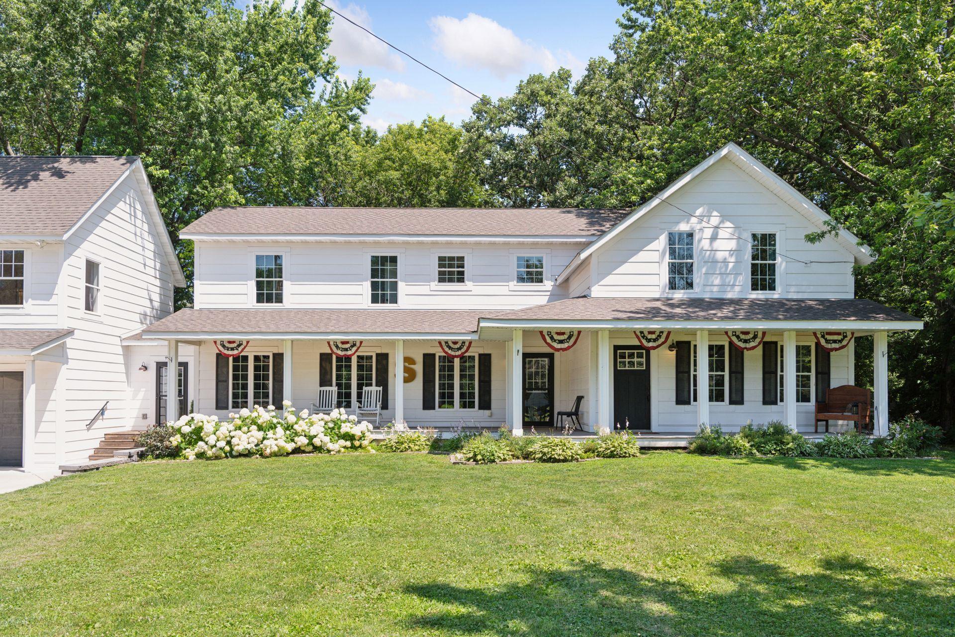 Property Photo: 15710 Minnetonka Boulevard MN 55345