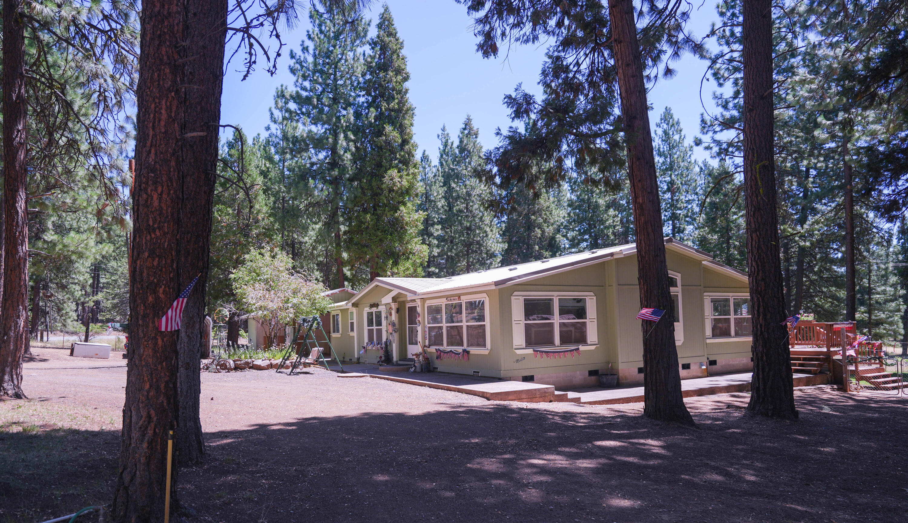 Property Photo:  17008 Ponderosa Lane  OR 97601 