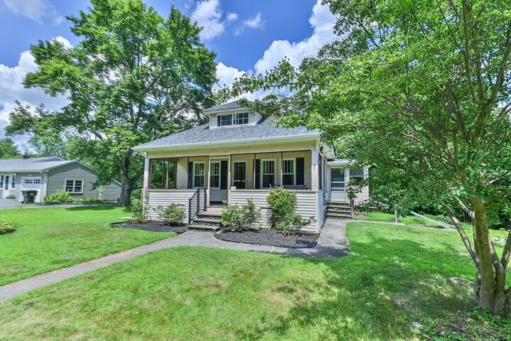 Property Photo:  134 Southbridge Rd.  MA 01571 